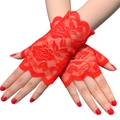 Short red floral lace fingerless gloves for women with elegant rose patterns and wavy edges - One Size / Red