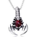 Pendente a forma di scorpione in acciaio inox per uomo con gemma rossa e catena - Argento con Zirconia Rossa