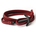 Bracelet en cuir rouge multicouche avec fermoir ancre en métal noir sur fond blanc pur - Cuir Bordeaux - Ancre Noire