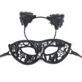 Détail d'un ensemble de serre-tête oreilles de chat en dentelle noire et masque - Serre-tête + Masque Plat