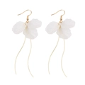 Boucles d'oreilles longues pétales blancs avec glands dorés au design floral - Type 1#A E295 - Crochet Doré Long Pétale
