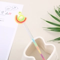 Stylo gel arc-en-ciel avec flamant jaune et décoration en silicone sur fond blanc - Cygne Jaune Pâle / 0.5mm