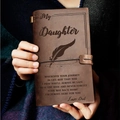 Carnet vintage en cuir véritable avec fermeture à lanière et message gravé de papa à sa fille - A6 / Cuir Véritable - Dad