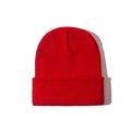 Klassieke rode gebreide muts in effen kleur voor winterse warmte en comfortabele pasvorm - Eén maat / Rood