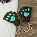 Winter cute cat paw half finger plush gloves, thick warm fuzzy fingerless mittens for women. - Green