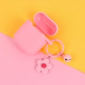 Custodia per auricolari in silicone rosa con ciondolo a fiore e portachiavi con campanellino - Stile Hyuna Fiore Campana / Rosa (Q099-02) Ciondolo Solo (Senza Custodia Auricolari)