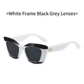 Lunettes de soleil œil de chat, monture blanche avec détails noirs et verres gris - Monture Blanche Verres Gris Foncé