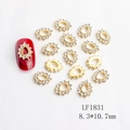 Ciondoli per unghie a goccia dorati con strass su unghie con manicure rossa - Stile Goccia d'acqua con Strass Oro (1831)