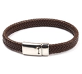 Vue détaillée d'un bracelet en cuir tressé marron foncé avec fermoir magnétique argent - Café