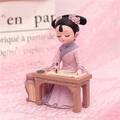 Pink vintage court girl figurine set with miniature table and painting girl ornaments - 1060-10 Painting