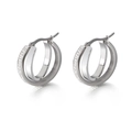 Boucles d'oreilles créoles triple rang argentées avec pavé de zircones et fini poli - Style Anneau Triple Entrelacé avec Strass / Acier (KE84267-KSP)