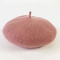 Eleganter Baskenmütze aus Wolle in Altrosa für Damen im japanischen Kürbis-Stil - M (56-58cm) / Altrosa