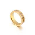 Anello largo in acciaio al titanio dorato con pietre di zircone brillanti per coppie - US 7 / Stile Donna Oro (KR82212-K)