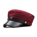 Dettagli del tessuto bordeaux e visiera in pelle nera di un berretto da marinaio - M (56-58cm) / Rosso Vino Scuro