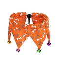 Orangefarbenes Halloween Haustierhalsband mit Trick or Treat Print und vier bunten Glocken - Halsumfang 20-39cm / Orange