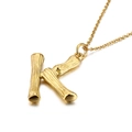 Collana in acciaio al titanio dorato con ciondolo lettera K e trama stile bambù - Ciondolo Lettera K (KP82107-KHX)