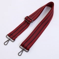 Tracolla regolabile in tessuto con motivo geometrico rosso e nero e ganci in metallo - Accessori Canna di Fucile Stile 07