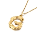 Collana con ciondolo a lettera G dorata stile bambù in acciaio al titanio - Ciondolo Lettera G (KP82103-KHX)