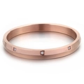 Elegante brazalete de acero inoxidable oro rosa con corte geométrico y cristales - Oro Rosa (KB114921-KFC)