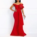 Details des roten schulterfreien Abendkleides mit handgefertigter Spitze und Perlenbesatz - 3XL / Rot