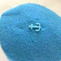 Sable décoratif bleu pour aquarium avec petit ornement d'ancre blanche pour micro-paysage - Mini Ancre Bleue / 2cm