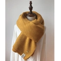 Écharpe tricotée jaune pour femme avec motif ananas, style doux et chaud - 195CM / Jaune