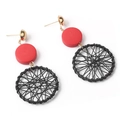 Orecchini acchiappasogni bohémien con perline rosse e maglia intrecciata nera - Nero/Rosso