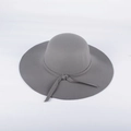 Élégant chapeau en feutre gris à large bord avec nœud pour la mode d'hiver féminine - M (56-58cm) / Gris