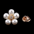 Elegant gold flower brooch featuring white pearl petals and a sparkling crystal center - Fox Shape Artificial Pearl and Rhinestone Style (AD162-A)