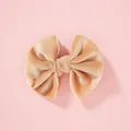 Champagne velvet bow hair clip for children with soft scalloped princess design - Beige