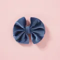 Navy blue velvet fan-shaped bow hair clip for children on a soft pink background - Dark Blue