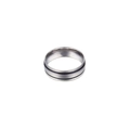 Anillo para hombre de acero inoxidable cepillado con doble línea negra paralela - US 8 / Estilo de Doble Línea Negra (KR83249-K)