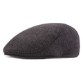 Detailopname van de donkergrijze visgraatstoftextuur op de klassieke flat cap voor heren - M / Zwart