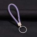Portachiavi in pelle intrecciata viola con anello metallico su superficie strutturata - 30*1.6mm / Viola Chiaro