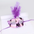 Paars LED-masker met veren goudkleurige glitterdetails en zilveren bloemversiering - Paars/Niet-Lichtgevend