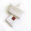 White knitted short scarf for women with brown leather EST MOVE brand label detail - White / 100-135