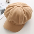 Classic camel wool newsboy cap for women in a vintage minimalist octagonal style - M / Camel