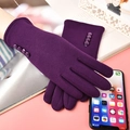 Dunkelviolette warme Winterhandschuhe für Damen mit Touchscreen-Funktion und Knopfdetail - Lila mit vier Knöpfen