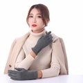 Damen Strickhandschuhe in Grau mit drei Knöpfen am Handgelenk für warme Wintertage - Grau mit vier Knöpfen