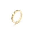 Anillo de oro minimalista con acabado de textura martillada para un estilo único - US 7 / Dorado (KR82624-K)
