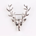 Silver reindeer head Christmas brooch pin with detailed metallic antlers and vintage finish - xz4300B Silver Deer Head
