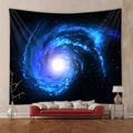 Vista detallada de un gran tapiz de galaxia con nebulosa azul sobre un sofá - 73X95CM Cepillado / GT102006