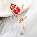 Elegante spilla a fiore in oro rosa con cristallo rosso rubino e strass bianchi - Fiore di rosa - Rosso