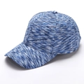 Gorra de béisbol bordada con patrón azul y blanco, visera rígida y diseño moderno - Azul