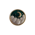 Spilla celeste vintage con sole e luna in smalto verde e finitura dorata - Stile Luna / Verde Scuro