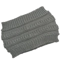 Detailed view of the dark grey knitted headband with thick yarn and elastic texture - Light Gray