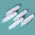 Set van vijf witte plastic pincetten voor kant ooglid tape op een groene achtergrond - 5.5CM*0.8CM Pincet