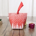 Sacchetto regalo di Natale rosso a pois bianchi con manico a nastro e sagoma di alberi - Stile Q556 / Fiocco di Neve Rosso