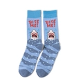 Détail de chaussettes bleu clair avec motif requin et impression texte BITE ME! - Taille unique / Requin Bleu Clair