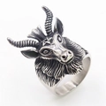 Anello vintage in acciaio inossidabile con testa di ariete e dettagli in stile punk - US 7 / Colore Acciaio (06303)